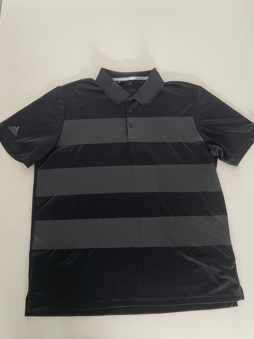 Adidas Black Athletic Tee men XL